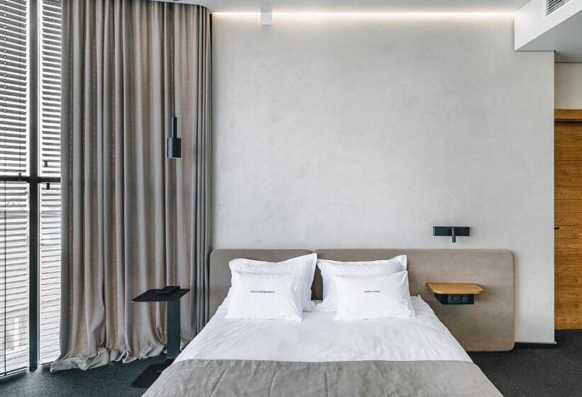 ホテル Ribas Rooms Lutsk