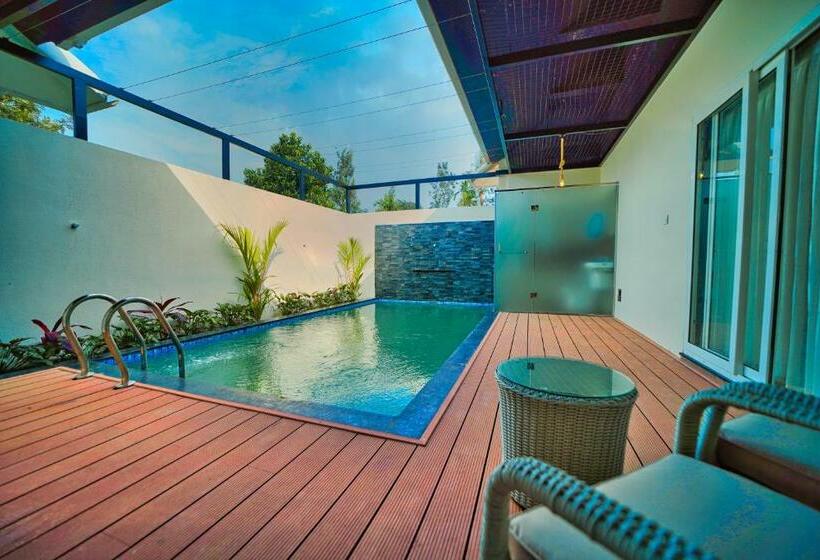 Jungle Bay Resorts & Spa