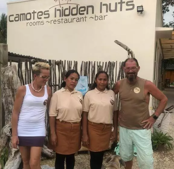 Lomakeskus Camotes Hidden Huts