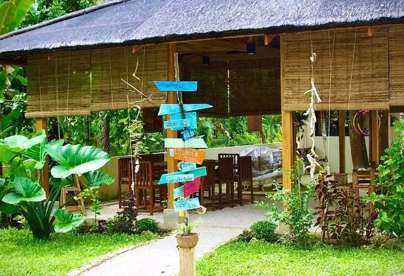 Lomakeskus Camotes Hidden Huts