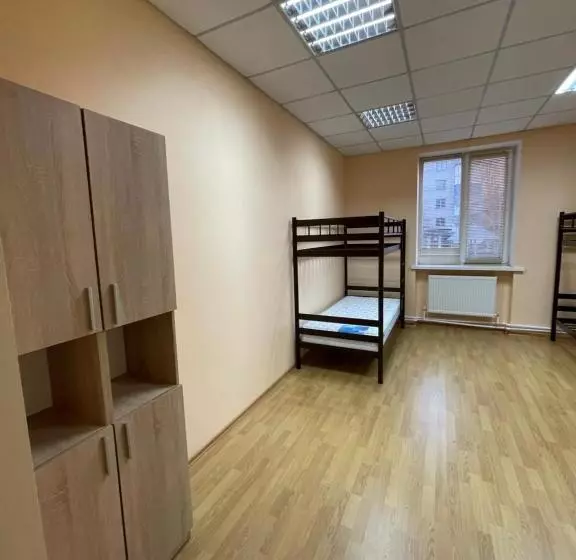 ユースホステル Seven