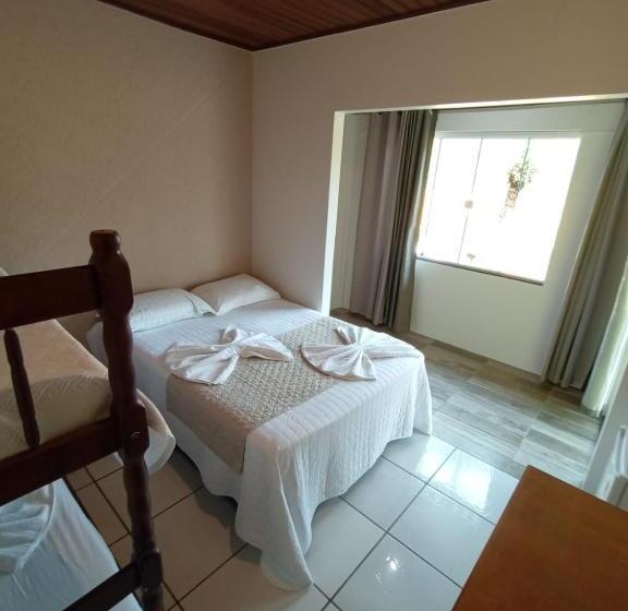 הוסטל Pousada Vô Lica Com Piscina