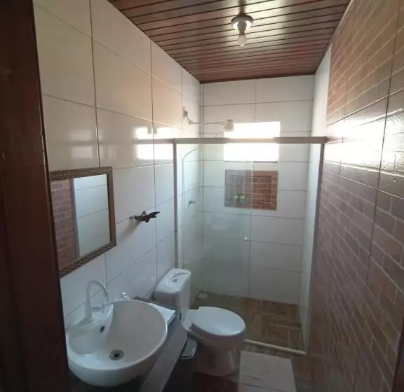 ユースホステル Pousada Vô Lica Com Piscina
