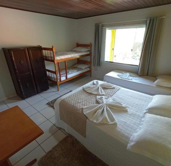 הוסטל Pousada Vô Lica Com Piscina