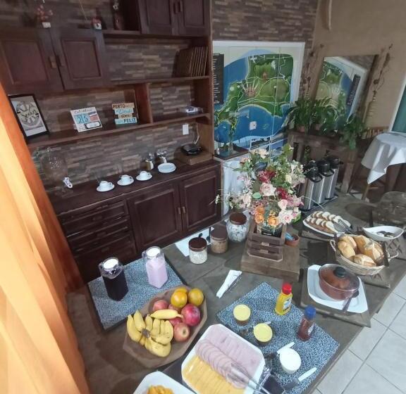 הוסטל Pousada Vô Lica Com Piscina