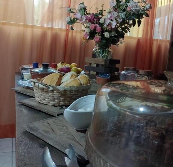 הוסטל Pousada Vô Lica Com Piscina