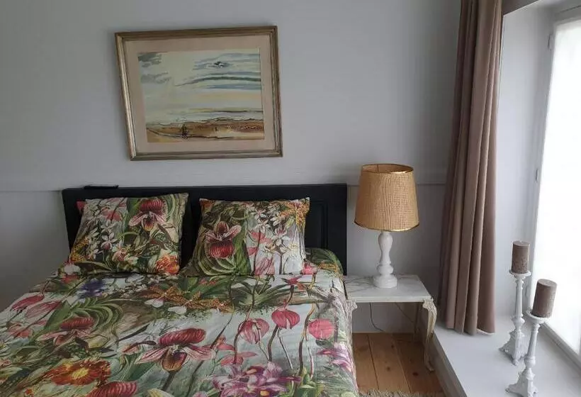 Aamiaismajoitus (B&B) Den Hoge Doorn