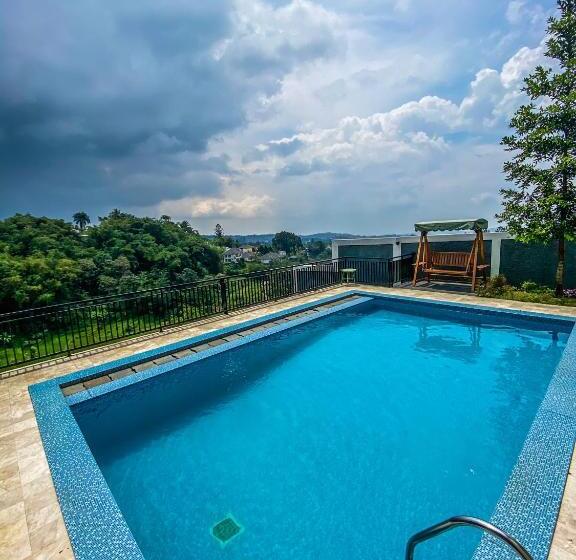 Hotel Al Marina Resort