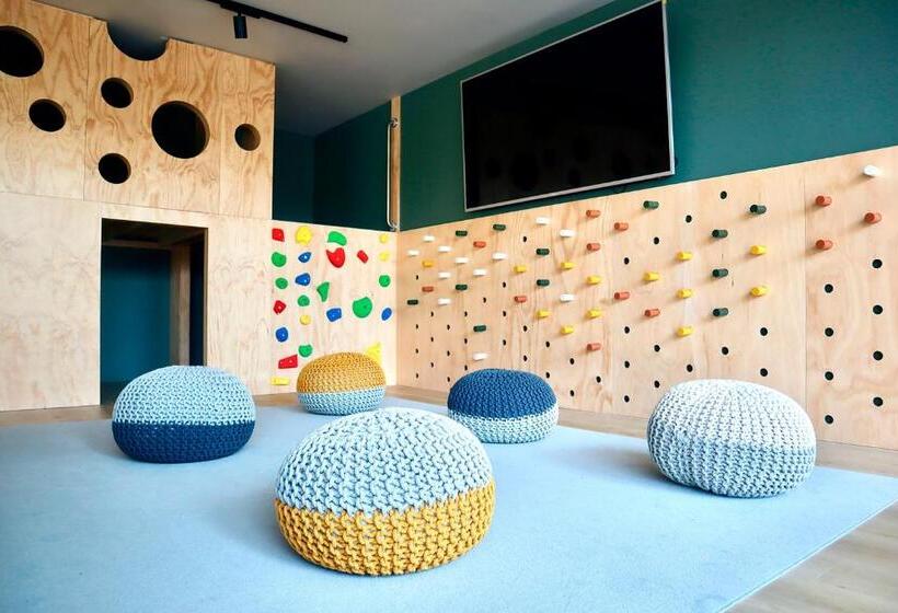 Atzavara Hotel & Spa