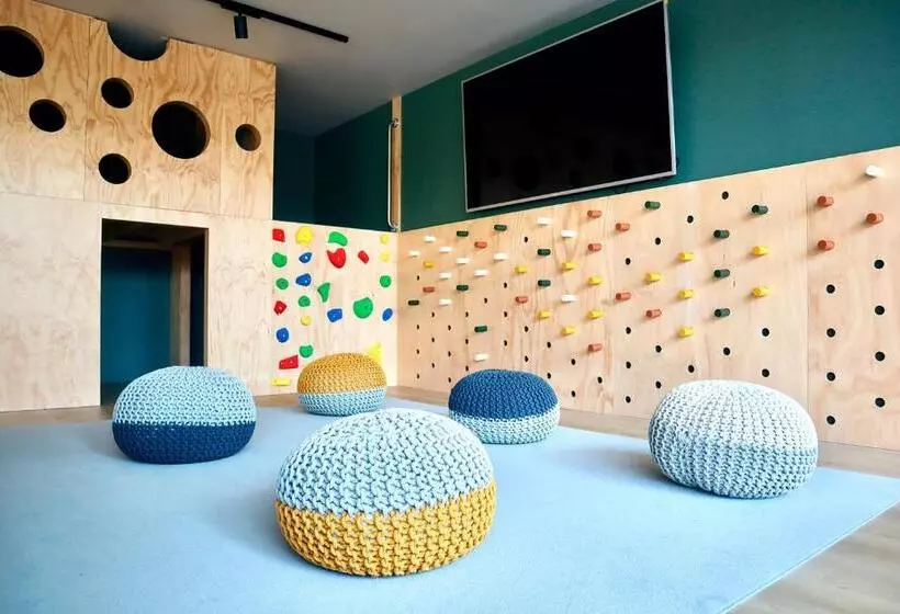 Atzavara Hotel & Spa