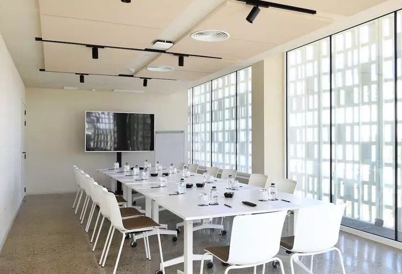 Atzavara Hotel & Spa