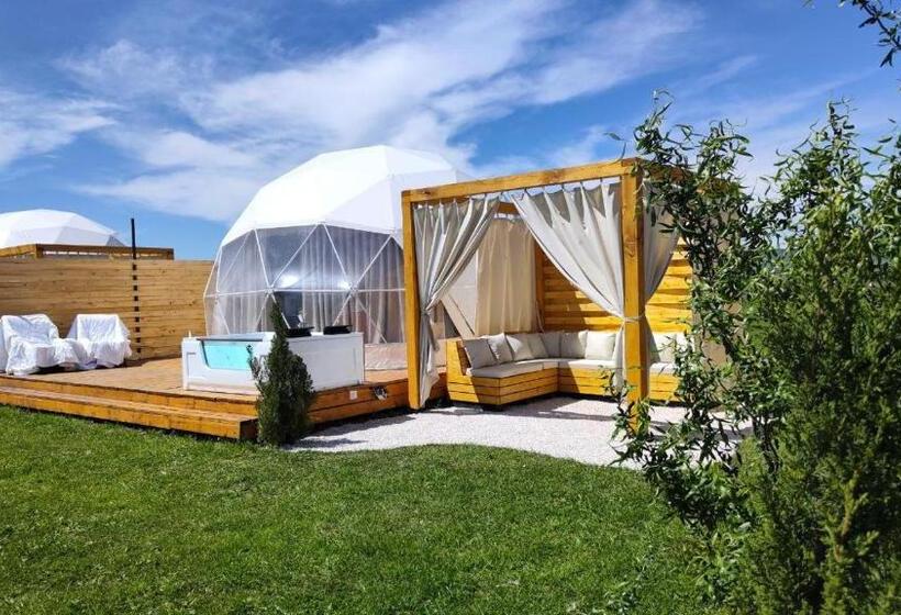 Jewelberry Glamping Hotel Tbilisi