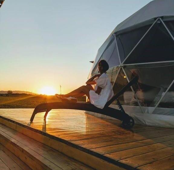 Jewelberry Glamping Hotel Tbilisi