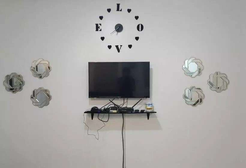 ペンション Ilia S Cozy Abode Near Enchanted Kingdom & Nuvali