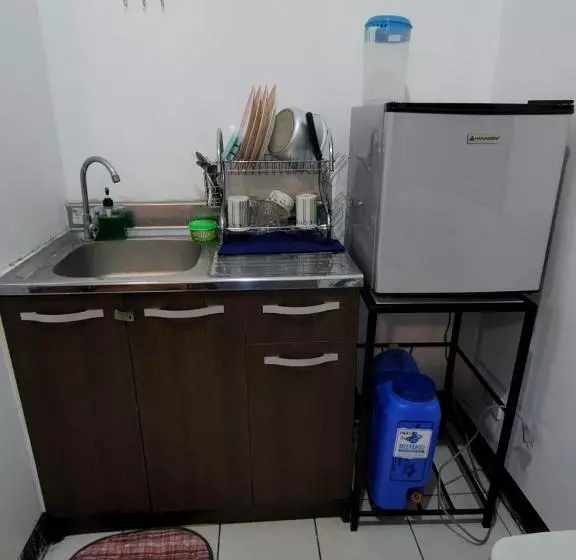 ペンション Ilia S Cozy Abode Near Enchanted Kingdom & Nuvali