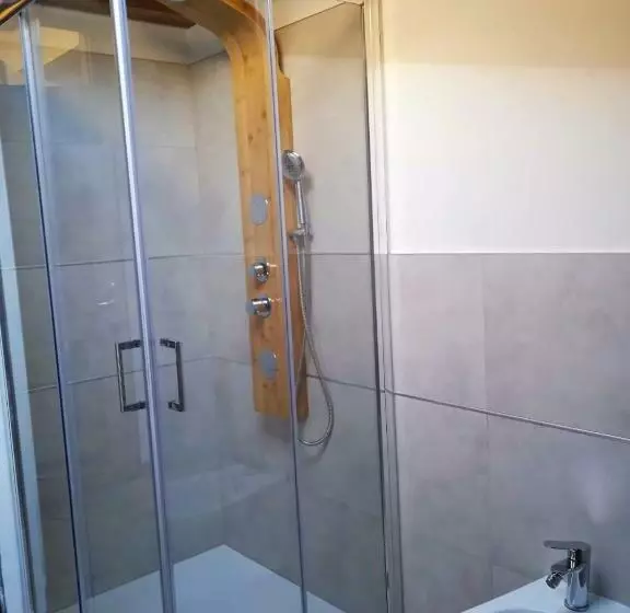 ペンション La Mansarda