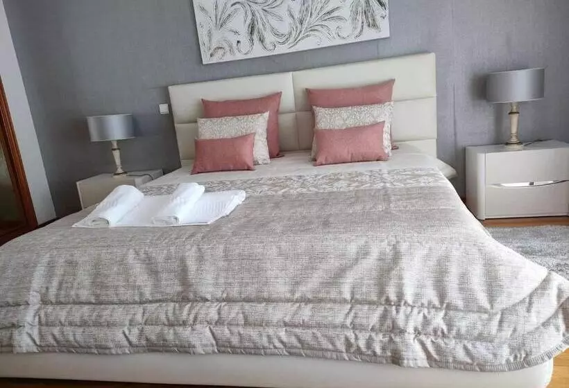 Majatalo Moradia Chicharro