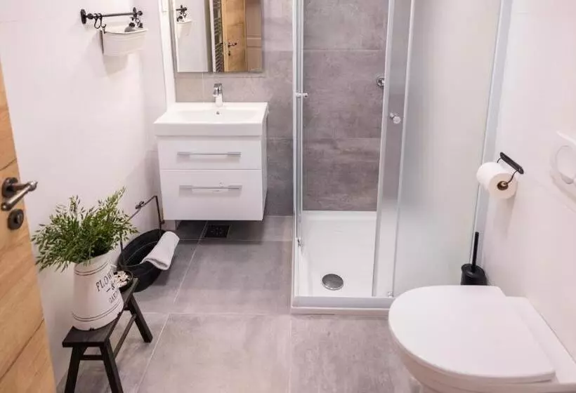 پانسیون Villa Xaxat