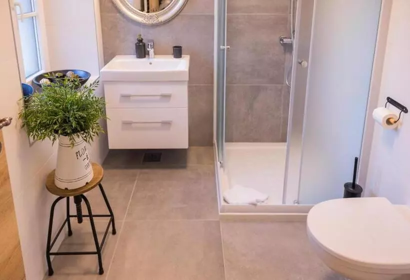 پانسیون Villa Xaxat