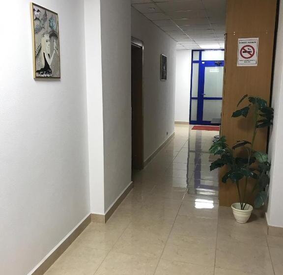 هاستل Apartament In Regim Hotelier