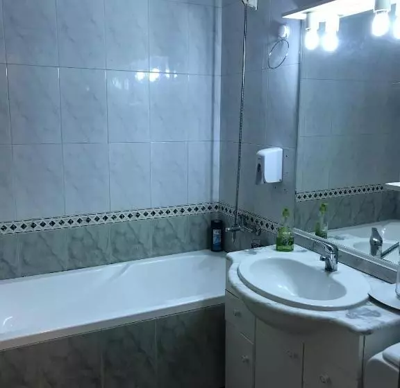 ユースホステル Apartament In Regim Hotelier