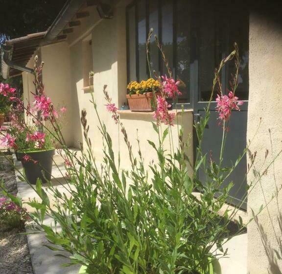 مبيت وإفطار Chambres D Hôtes Lovely Planette