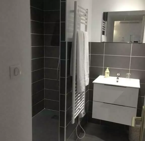 ベッドアンドブレックファースト Chambres D Hôtes Lovely Planette