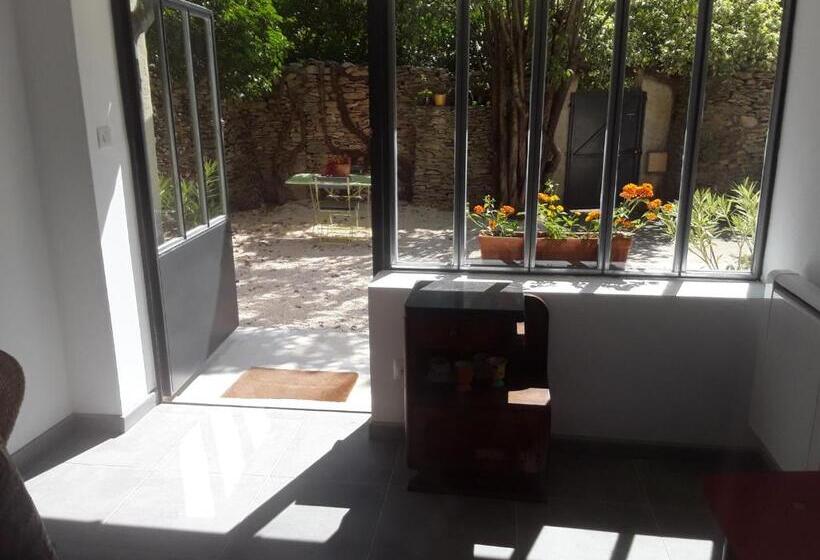 مبيت وإفطار Chambres D Hôtes Lovely Planette