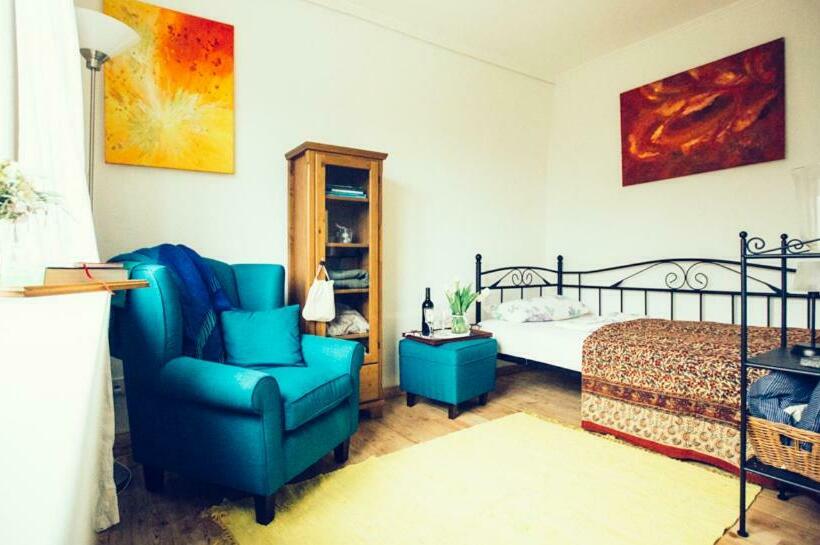 Bed and Breakfast Das Blaue Haus