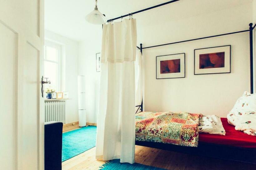 Bed and Breakfast Das Blaue Haus