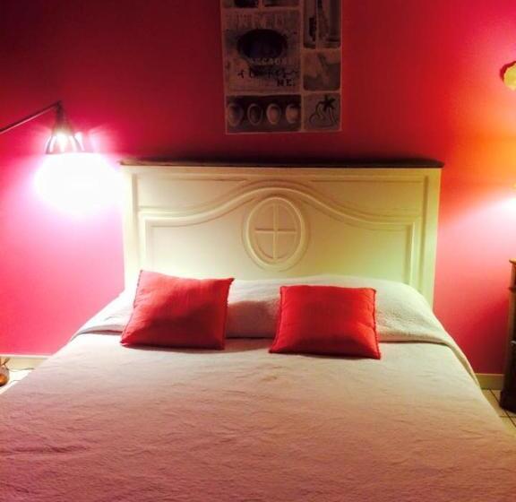 تختخواب و صبحانه La Maison De Lilly