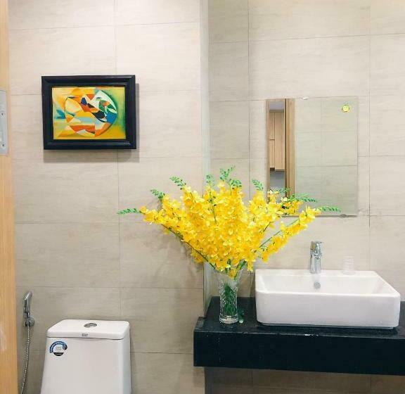 Flc Sea Tower 4 Seasons Apartment