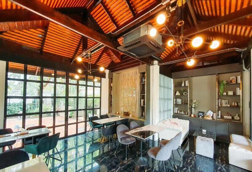 Szálloda Vijit Nakorn