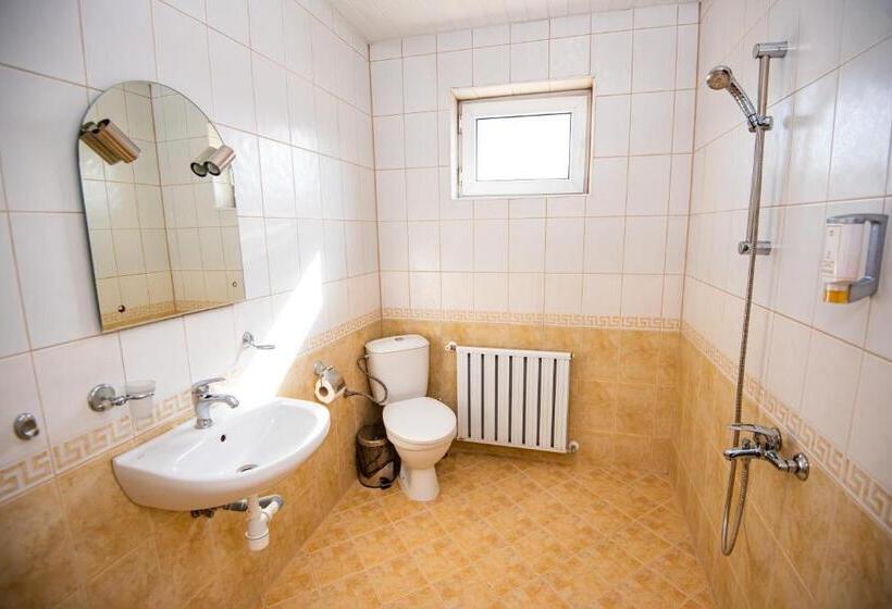 семеен хотел надежда