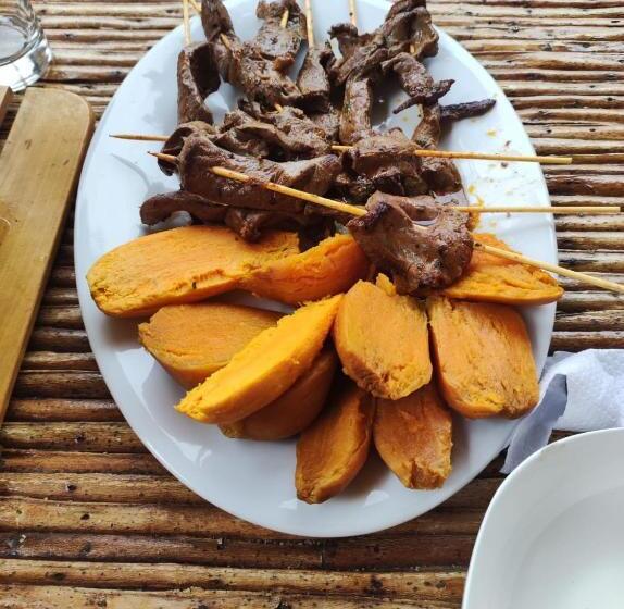 هاستل Qeru House