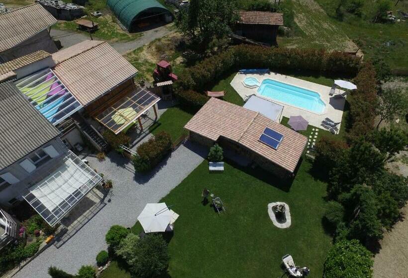 مبيت وإفطار Chambres D Hôtes La Dorgisane