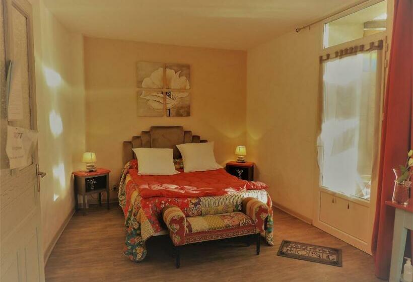 مبيت وإفطار Chambres D Hôtes La Dorgisane