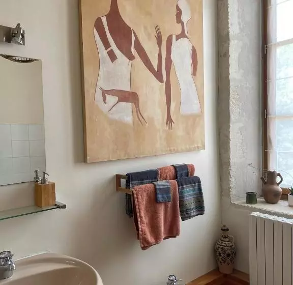 Aamiaismajoitus (B&B) Ferme De Maillezais