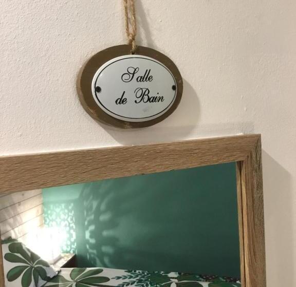 تختخواب و صبحانه La Cambra Dé Monflanquin