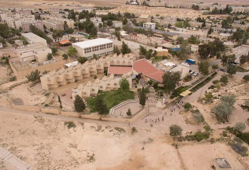 Hi Mitzpe Ramon Hostel