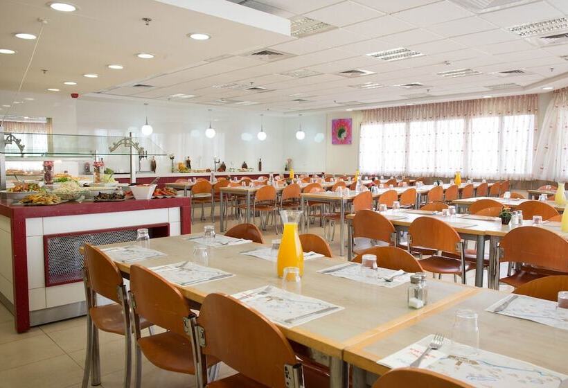 Hi Mitzpe Ramon Hostel