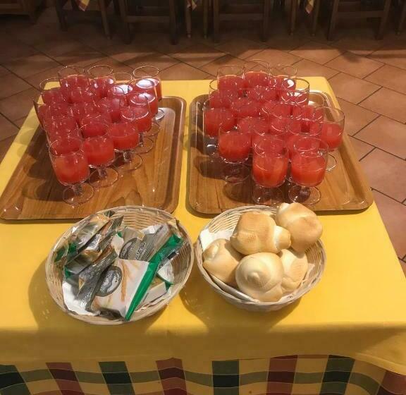 בית מלון כפרי Albergo Pineta