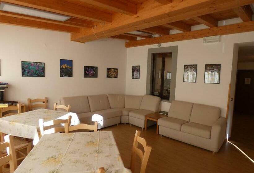 בית מלון כפרי Albergo Pineta