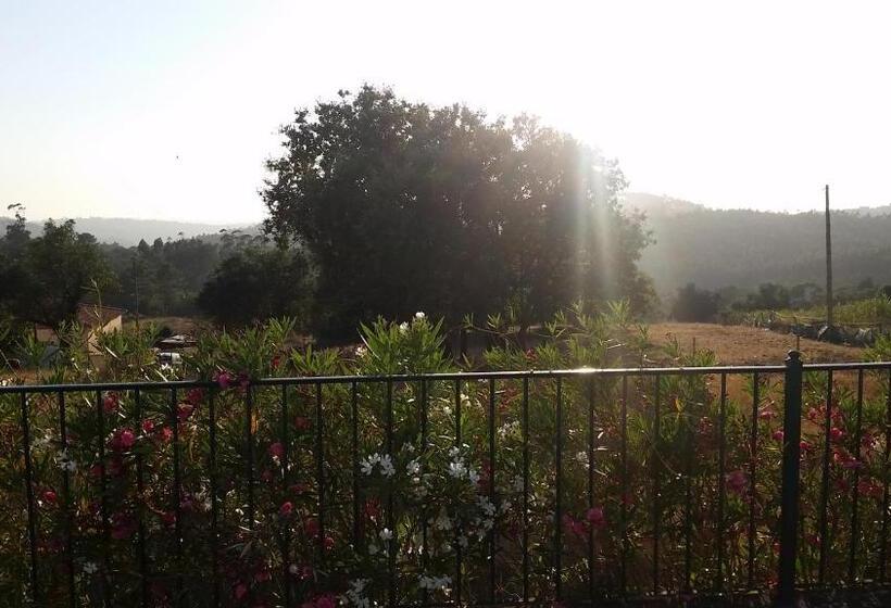 Отель Casa Do Cabeço