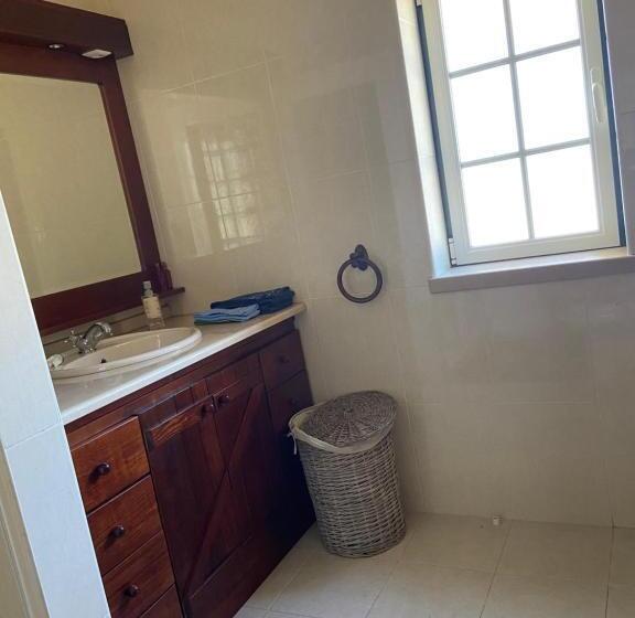 Отель Casa Do Cabeço