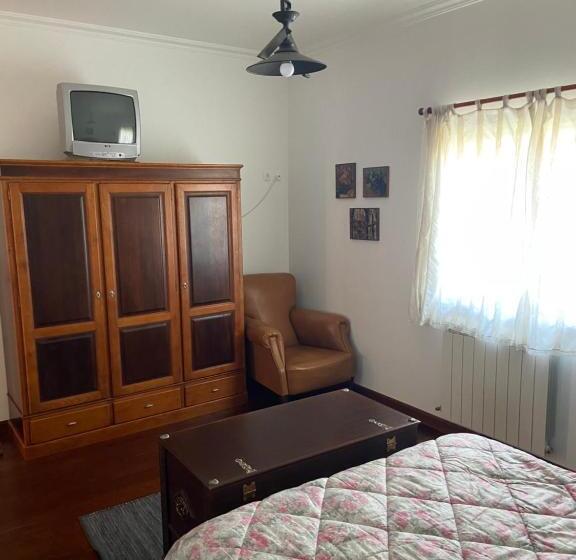 Отель Casa Do Cabeço