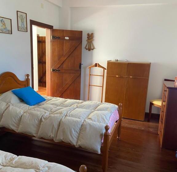 Отель Casa Do Cabeço