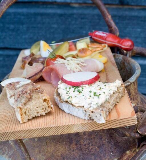 Отель Das Kleine Berg