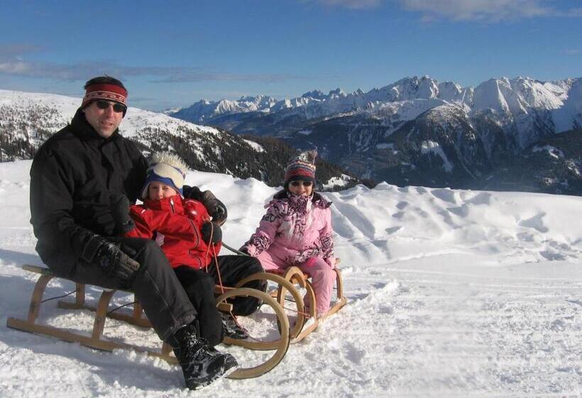 Отель Das Kleine Berg