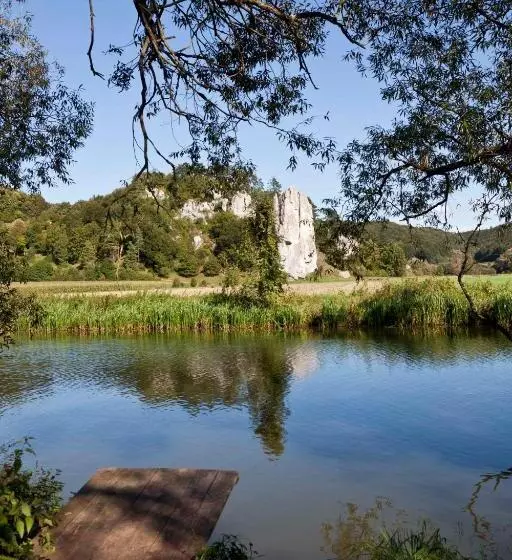 Hotelli Gasthof Zur Sonne